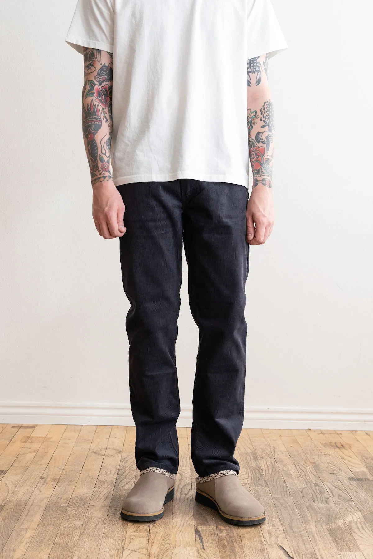 107 Ivy Fit Corduroy - Navy