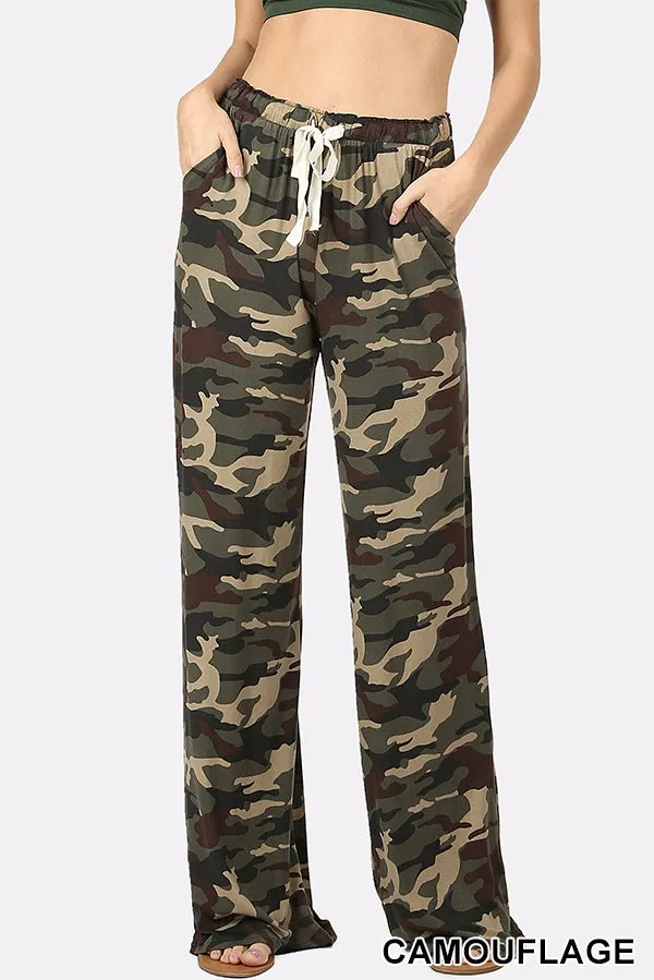 Laid back camouflage lounge pants with loose fit and drawstring waist