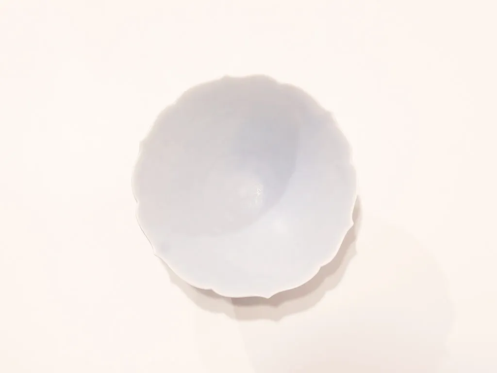 Medium Ryoka Flower Shaped Bowl by Miyuki Machida